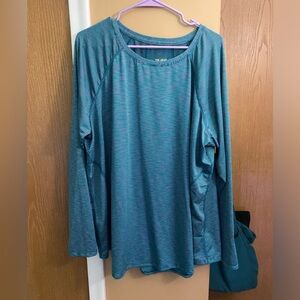 Tek Gear Plus Size workout long sleeve